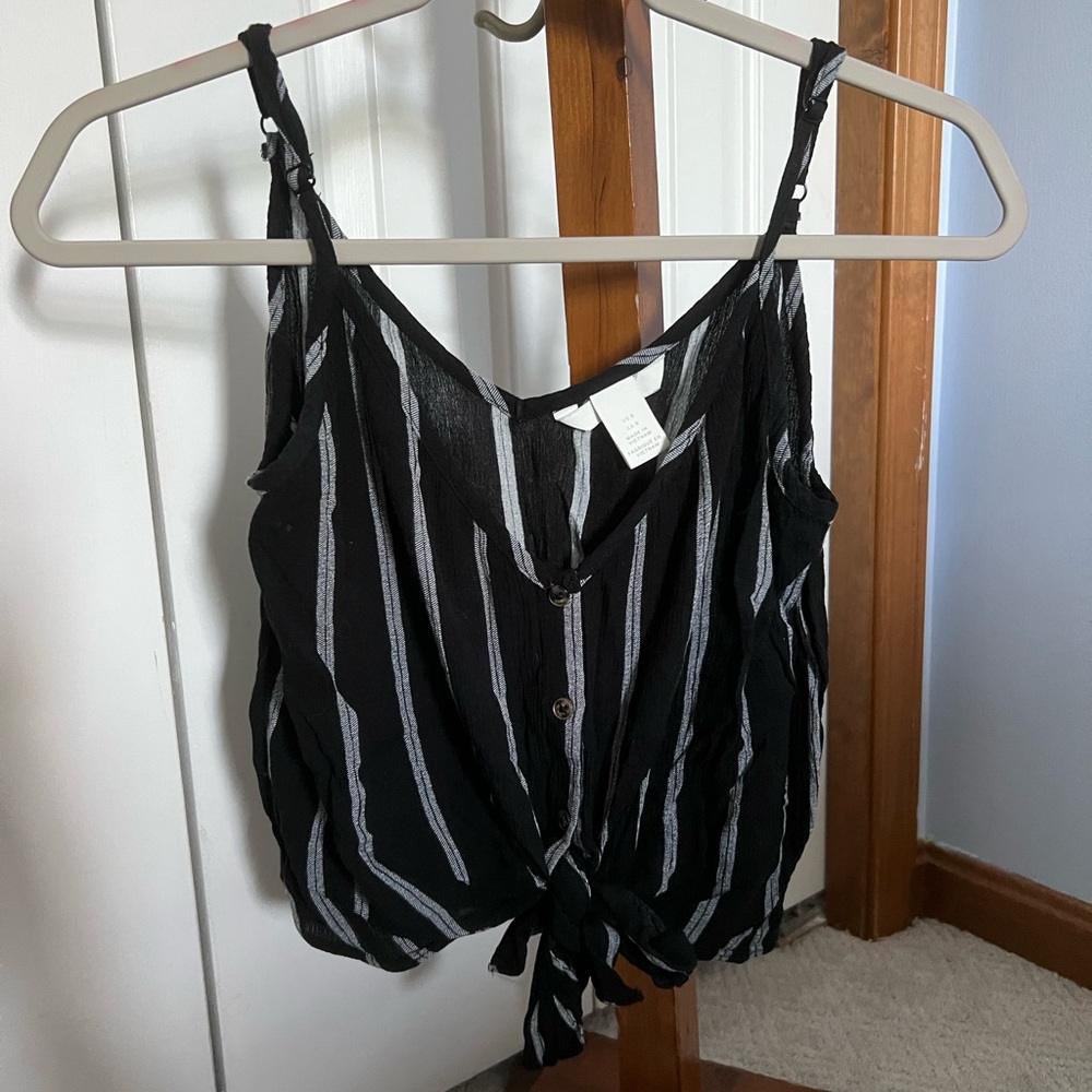 H&M Casual Crop Top